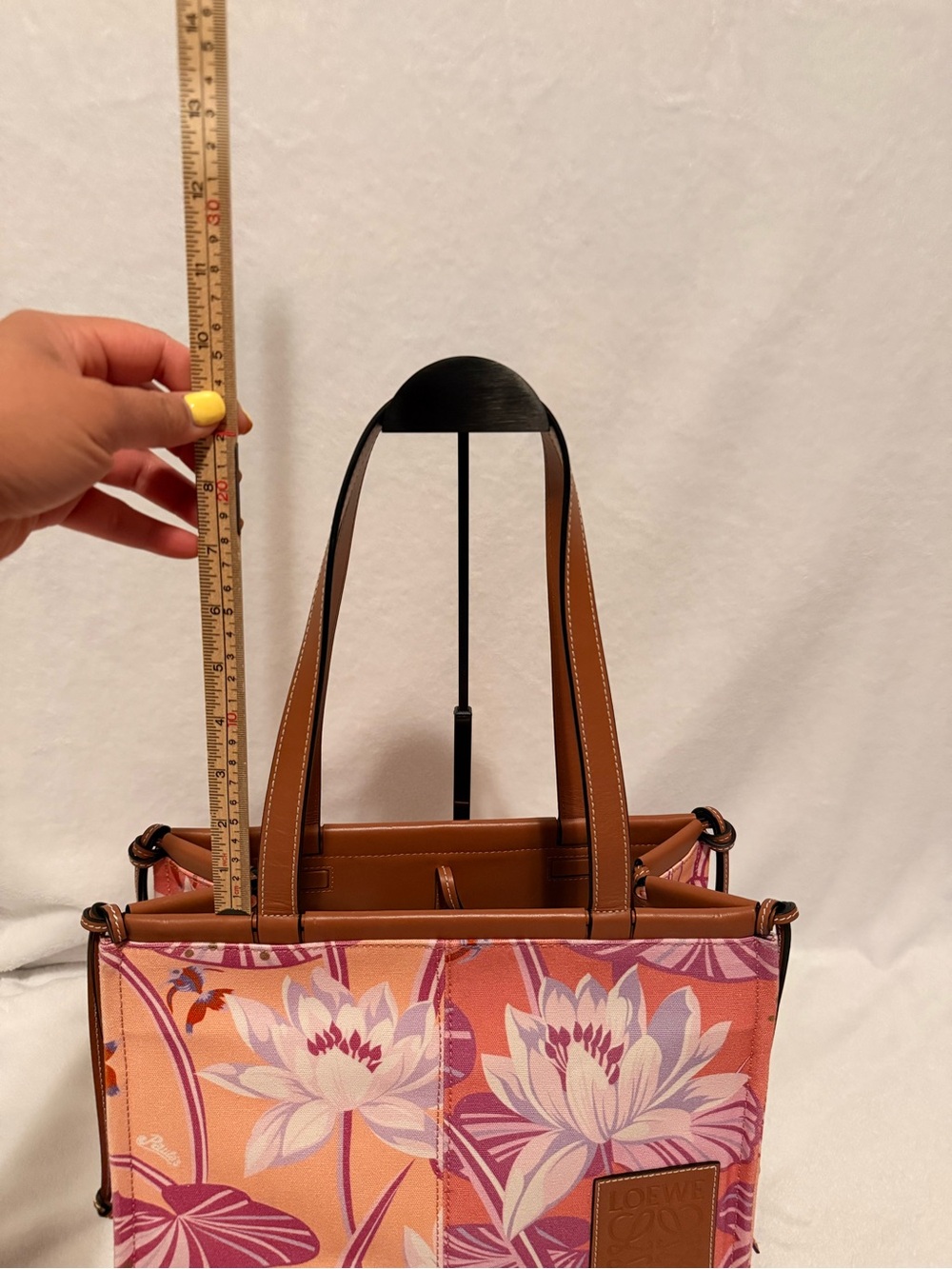 LOEWE Paula’s Ibiza Small Cushion Tote Bag - Picture 3 of 14